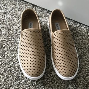 brown steve madden shoes